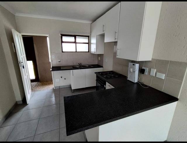 2 BEDROOM APARTMENT FOR SALE IN EVELEIGH